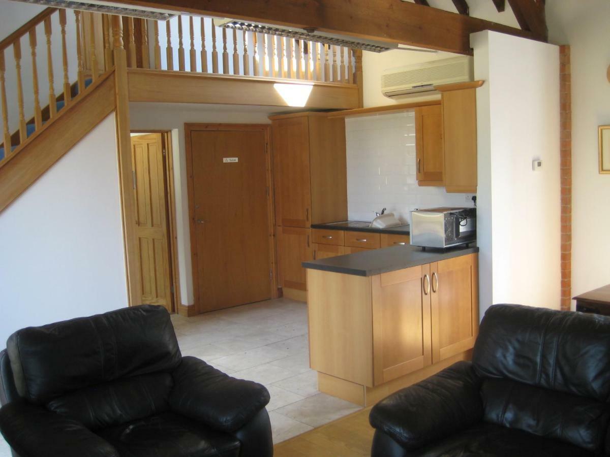 Woodlands Holiday Homes South Clifton Extérieur photo